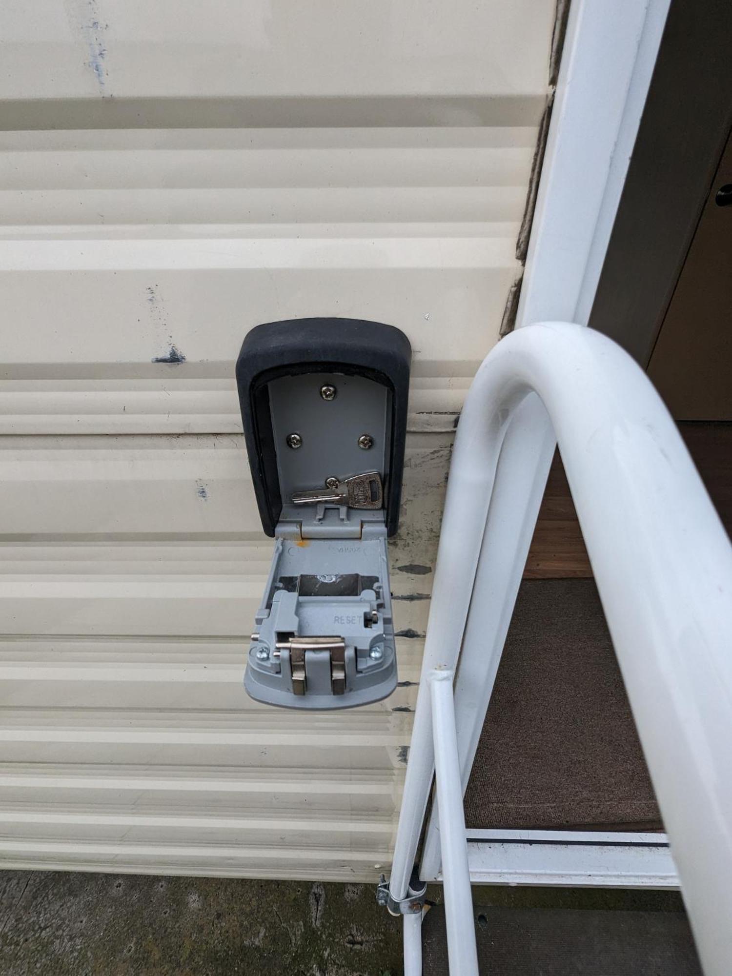 3 Bedroom Caravan, Sleeps 8 Lyons Lido Beach Престатин Екстериор снимка